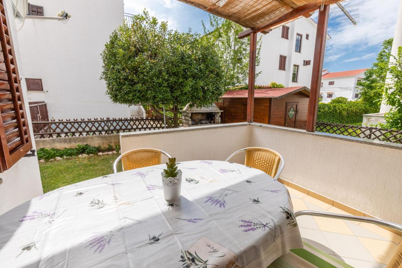 Apartman Lana バスカ エクステリア 写真