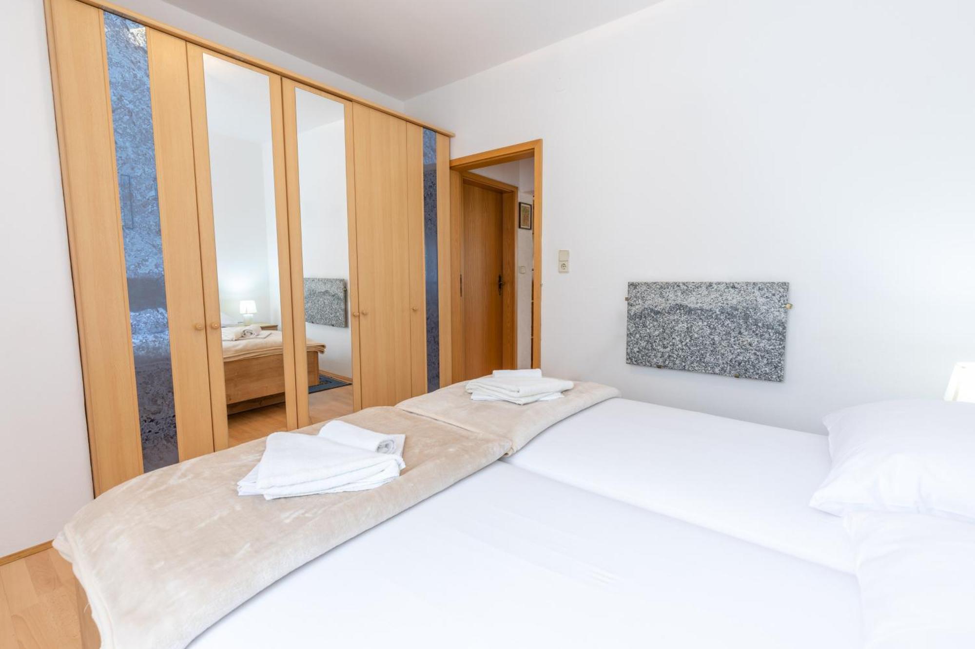 Apartman Lana バスカ エクステリア 写真